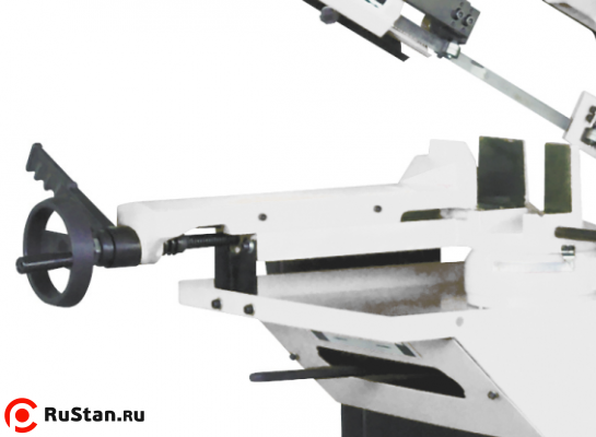 За надежное закрепление заготовки на станке отвечают тиски. Они приводятся в движение маховиком и надежно фиксируются фото №9 За надежное закрепление заготовки на станке отвечают тиски. Они приводятся в движение маховиком и надежно фиксируются фото №9