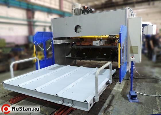 Гидравлические гильотинные ножницы НГ3428 фото №2 Гидравлические гильотинные ножницы НГ3428 фото №2