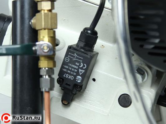 Ленточнопильный станок METAL MASTER BSM-128HDRC фото №5 METAL MASTER BSM-128HDRC фото №5