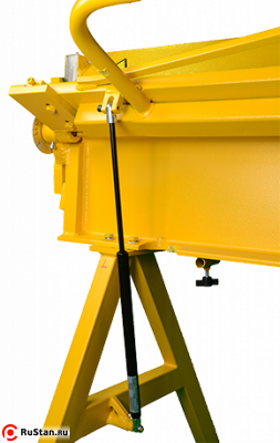 Станок LBM-2507 оснащен пневмокомпенсаторами на гибочную и прижимную балку фото №12 Станок LBM-2507 оснащен пневмокомпенсаторами на гибочную и прижимную балку фото №12