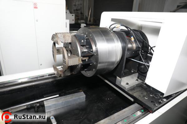 Лазерный труборез для круглых и профильных труб LF90M-3000W (IPG 3 кВт) фото №7 LF90M-3000W IPG фото №7