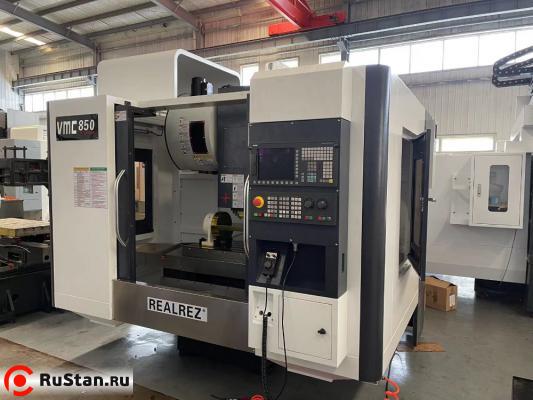 Фрезерный обрабатывающий центр с ЧПУ VMC850 (Siemens 828D) фото №2 Фрезерный обрабатывающий центр с ЧПУ VMC850 (Siemens 828D) фото №2
